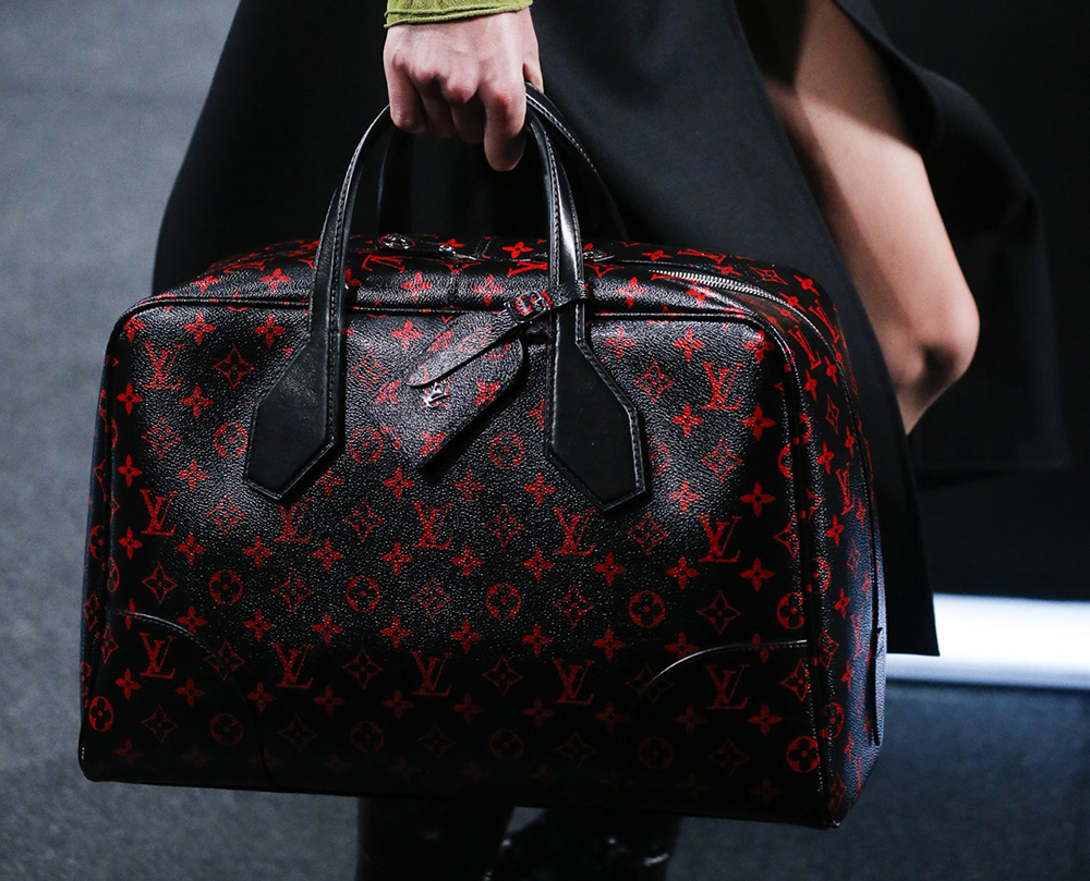 Louis Vuitton’s Spring 2015 Bags Show Nicolas Ghesquiere Coming Into His Own – Fashion&Fever